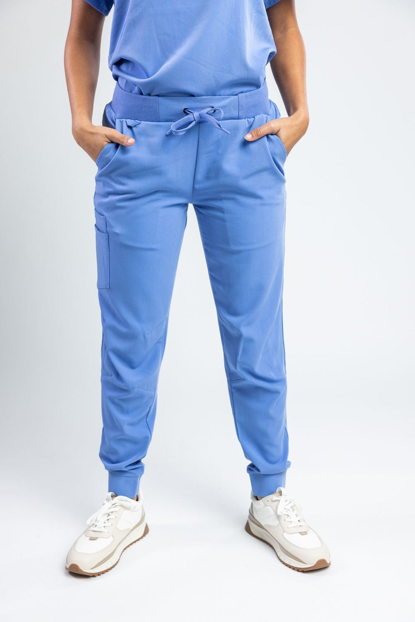 Apollo Scrubs - His - Essential Pant for men, antimicrobial, jogger st